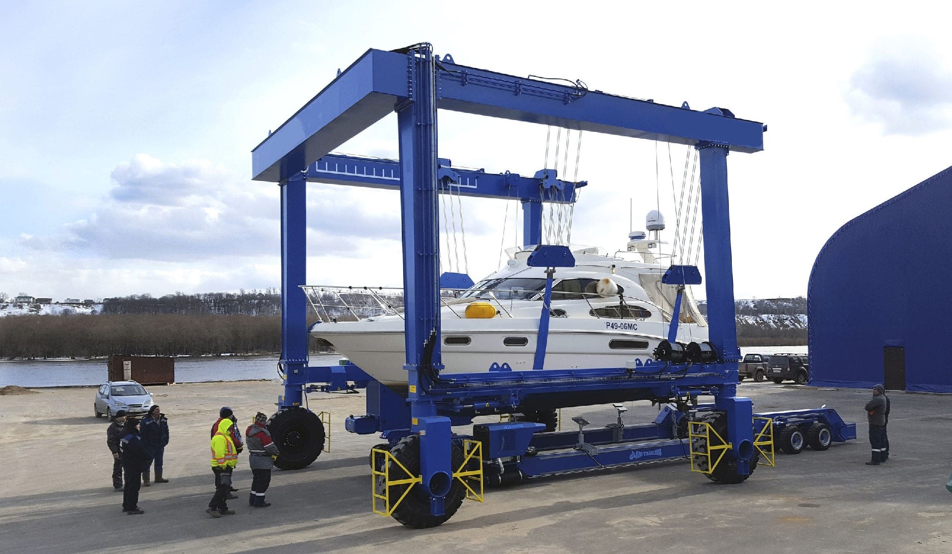 marine-boat-lift.jpg