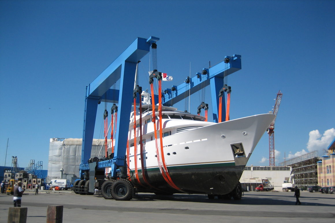 customized-travel-lift-7.png